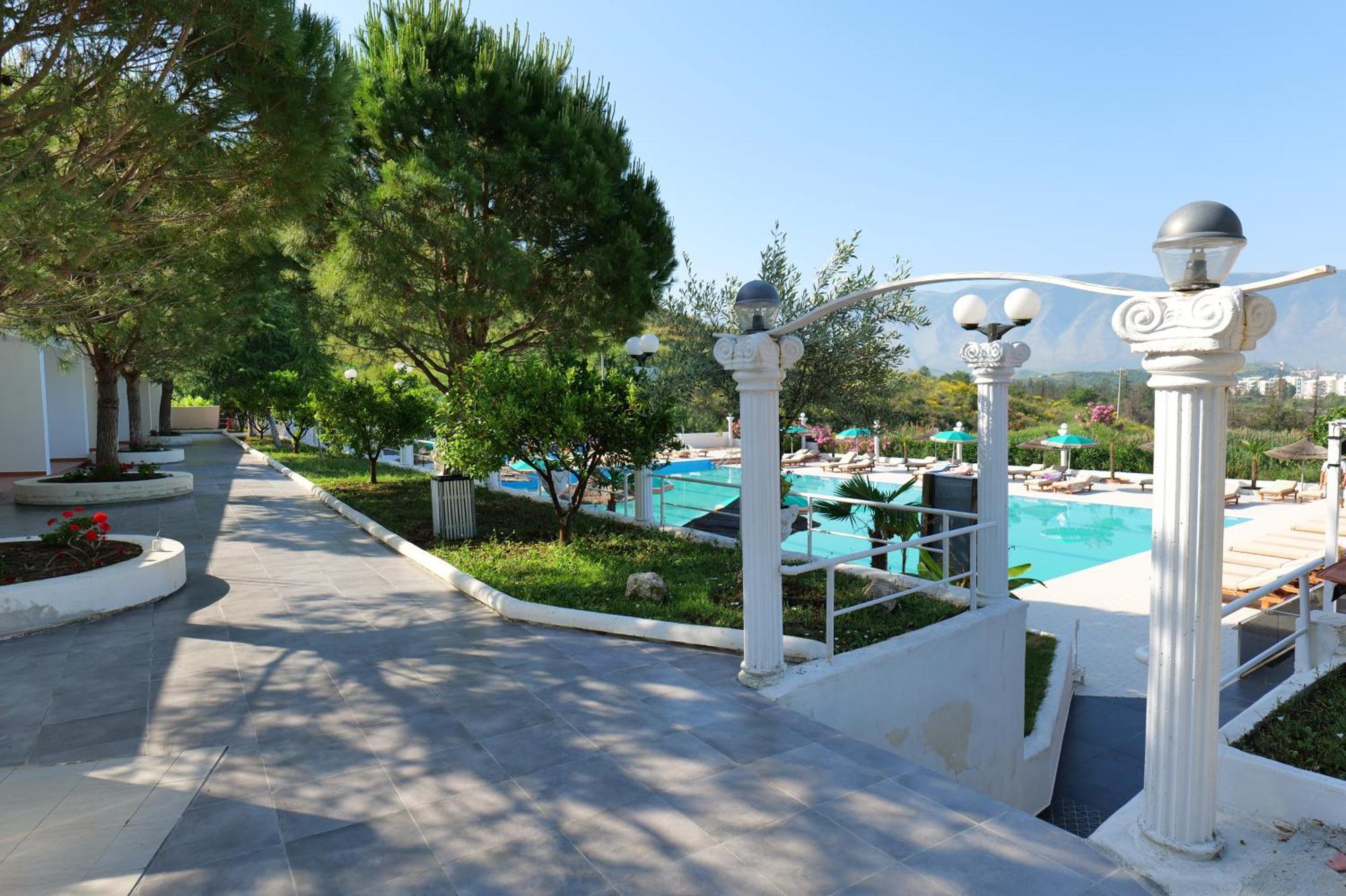 Edva Resort Radhime Ngoại thất bức ảnh
