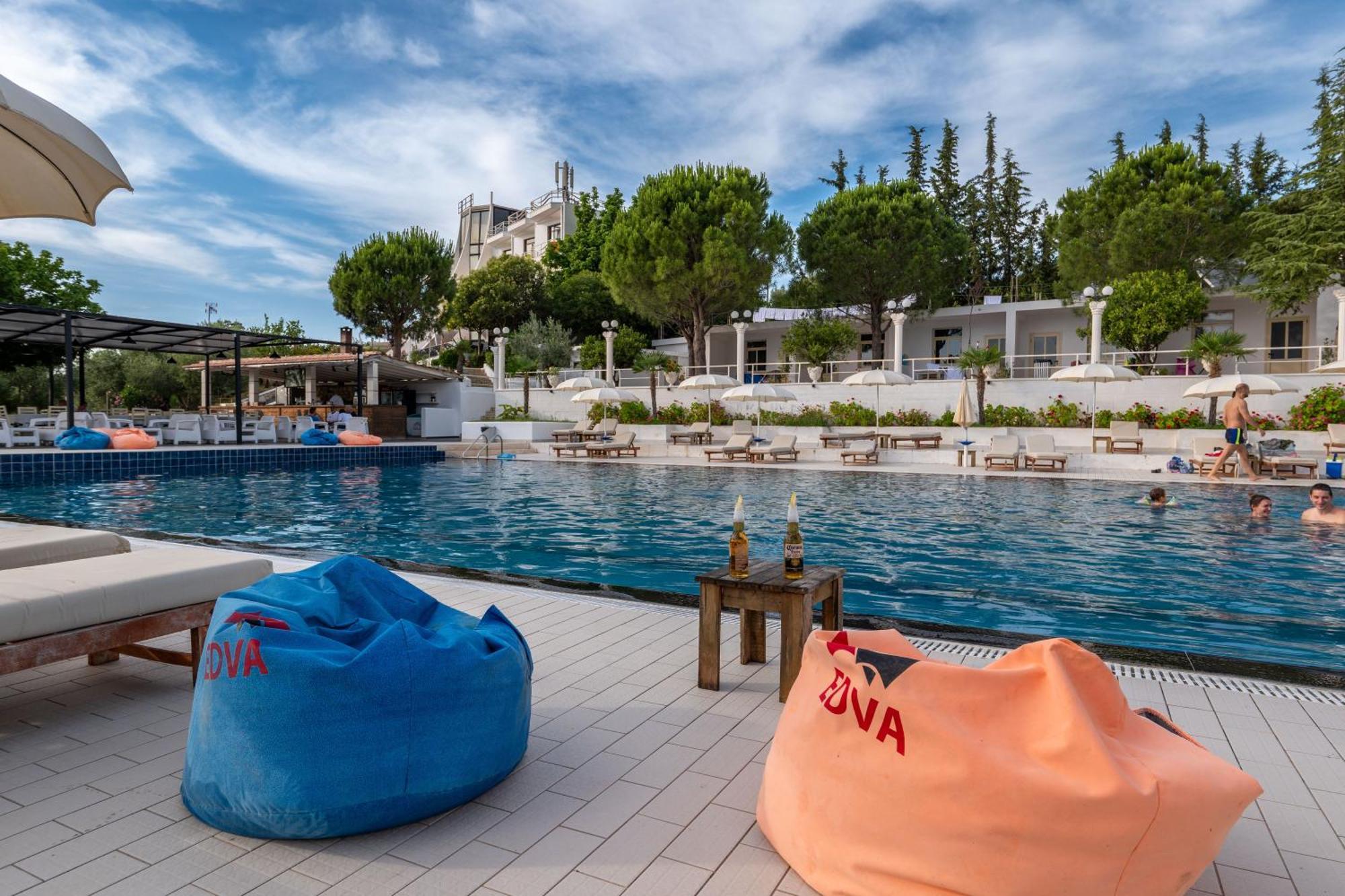 Edva Resort Radhime Ngoại thất bức ảnh