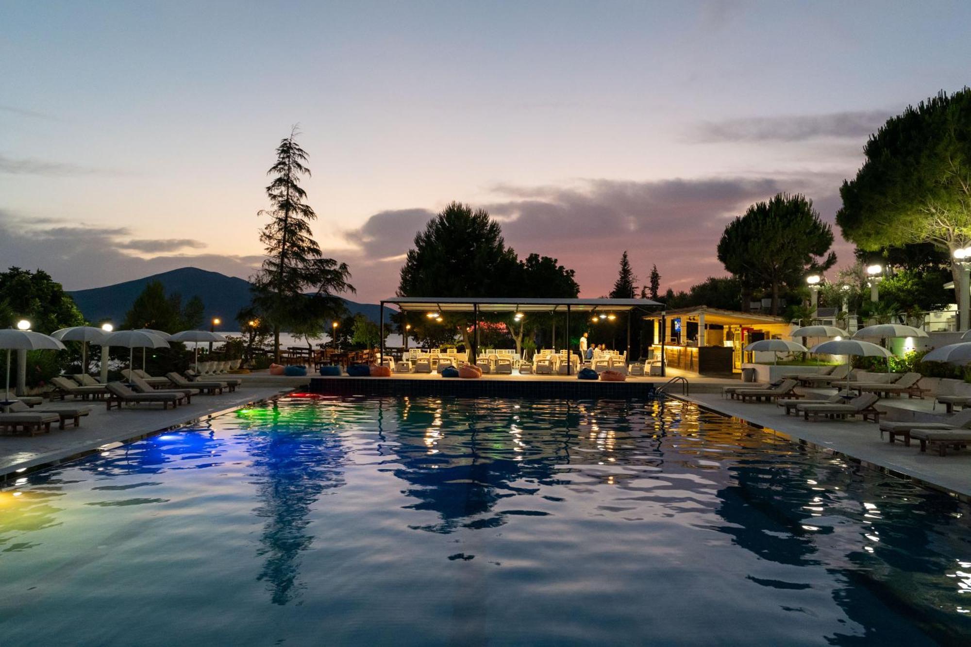 Edva Resort Radhime Ngoại thất bức ảnh