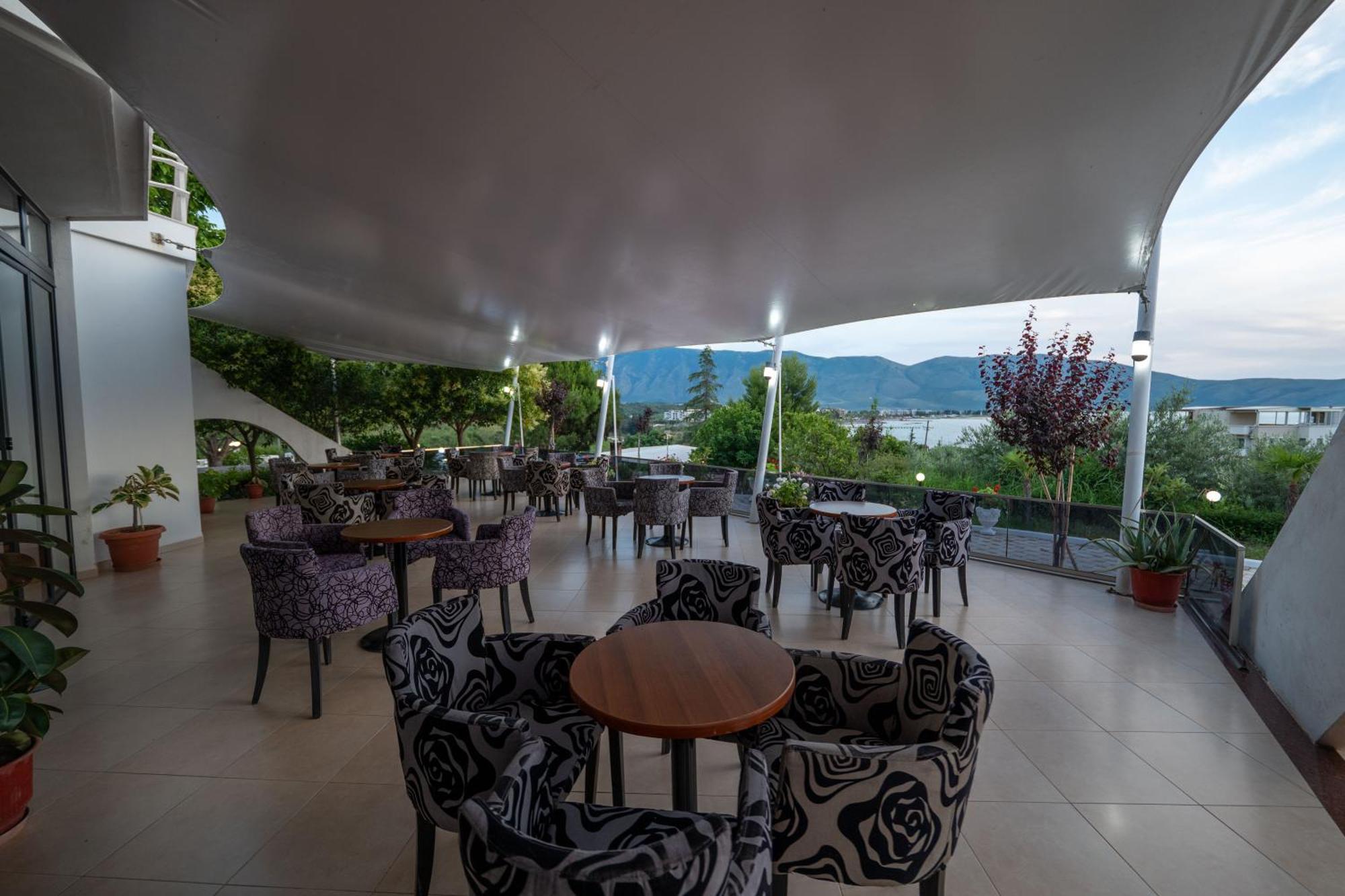 Edva Resort Radhime Ngoại thất bức ảnh